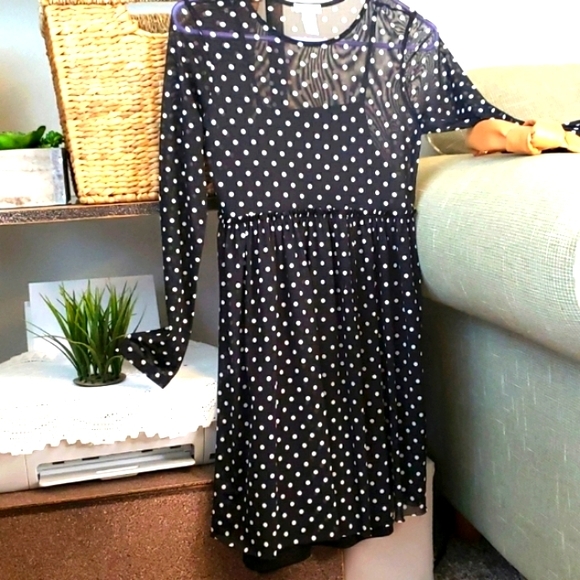 Forever 21 girls dress. Size 13/14 - Picture 3 of 4